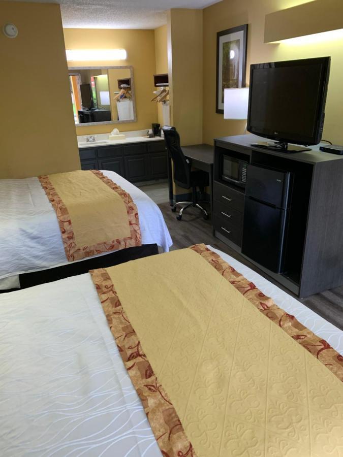 Baymont By Wyndham Selma Hotel Kültér fotó