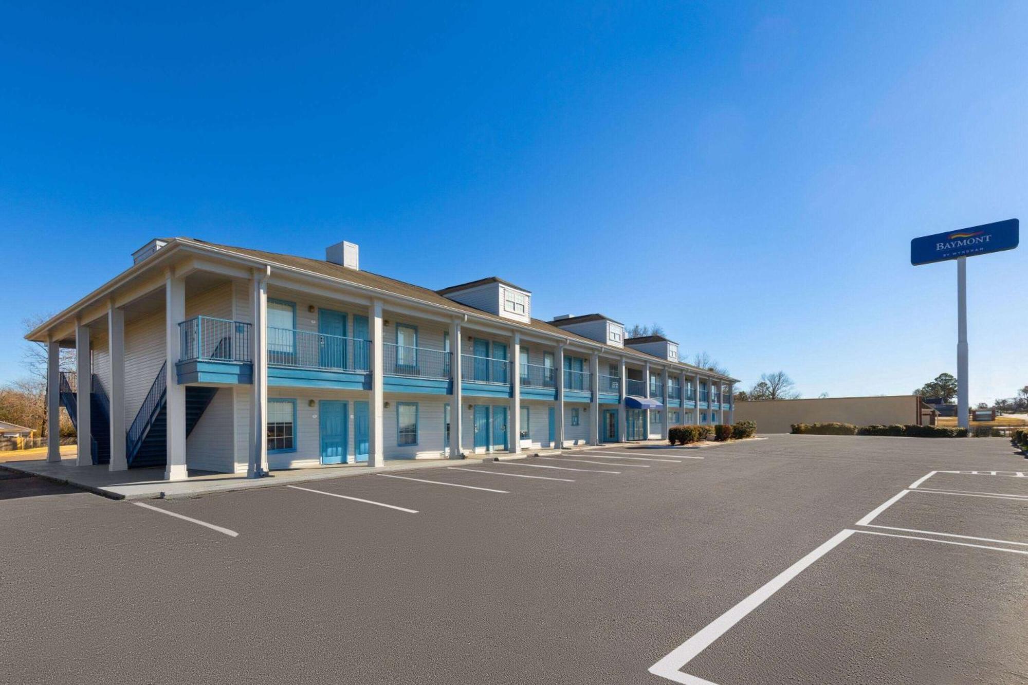 Baymont By Wyndham Selma Hotel Kültér fotó